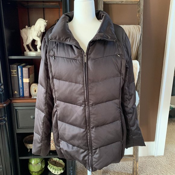 Calvin Klein Women's Quilted Down Puffer - Picture 1 of 6